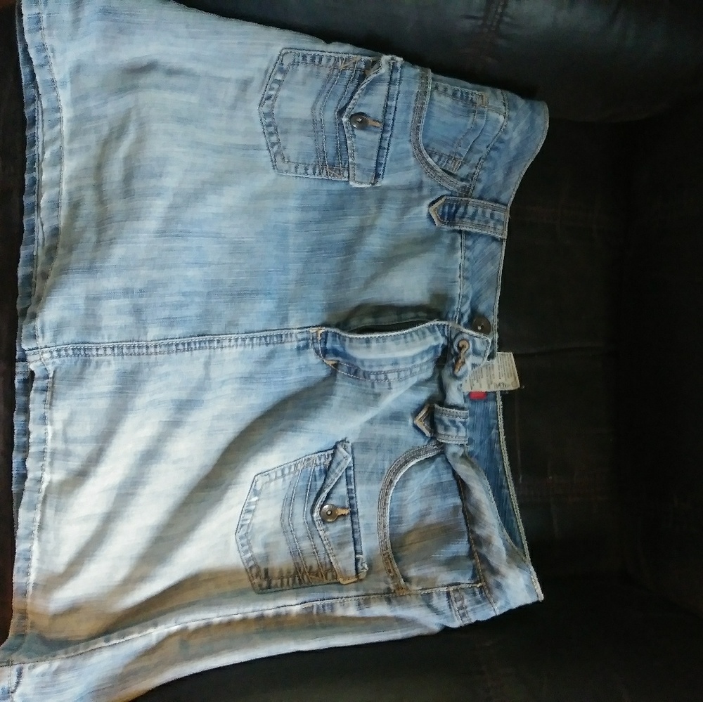 Skorts